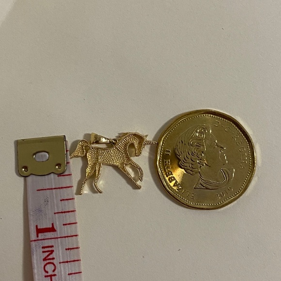 18K Gold Unicorn Pendant Only - Picture 4 of 5